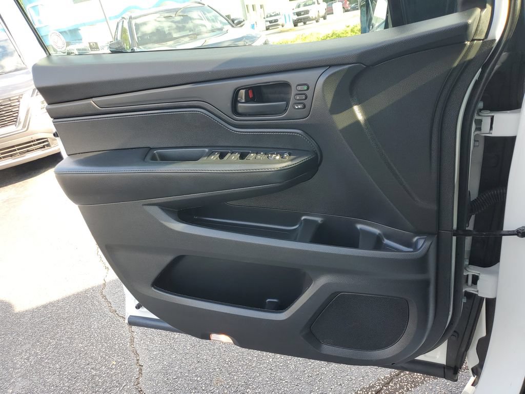 Used 2025 Honda Odyssey Sport-L image 31