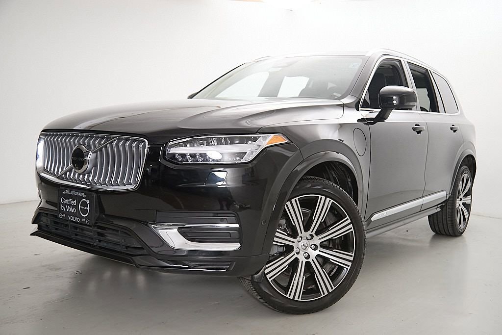 Used 2024 Volvo XC90 T8 Ultimate w/ Lounge Package AWD/4WD image 2