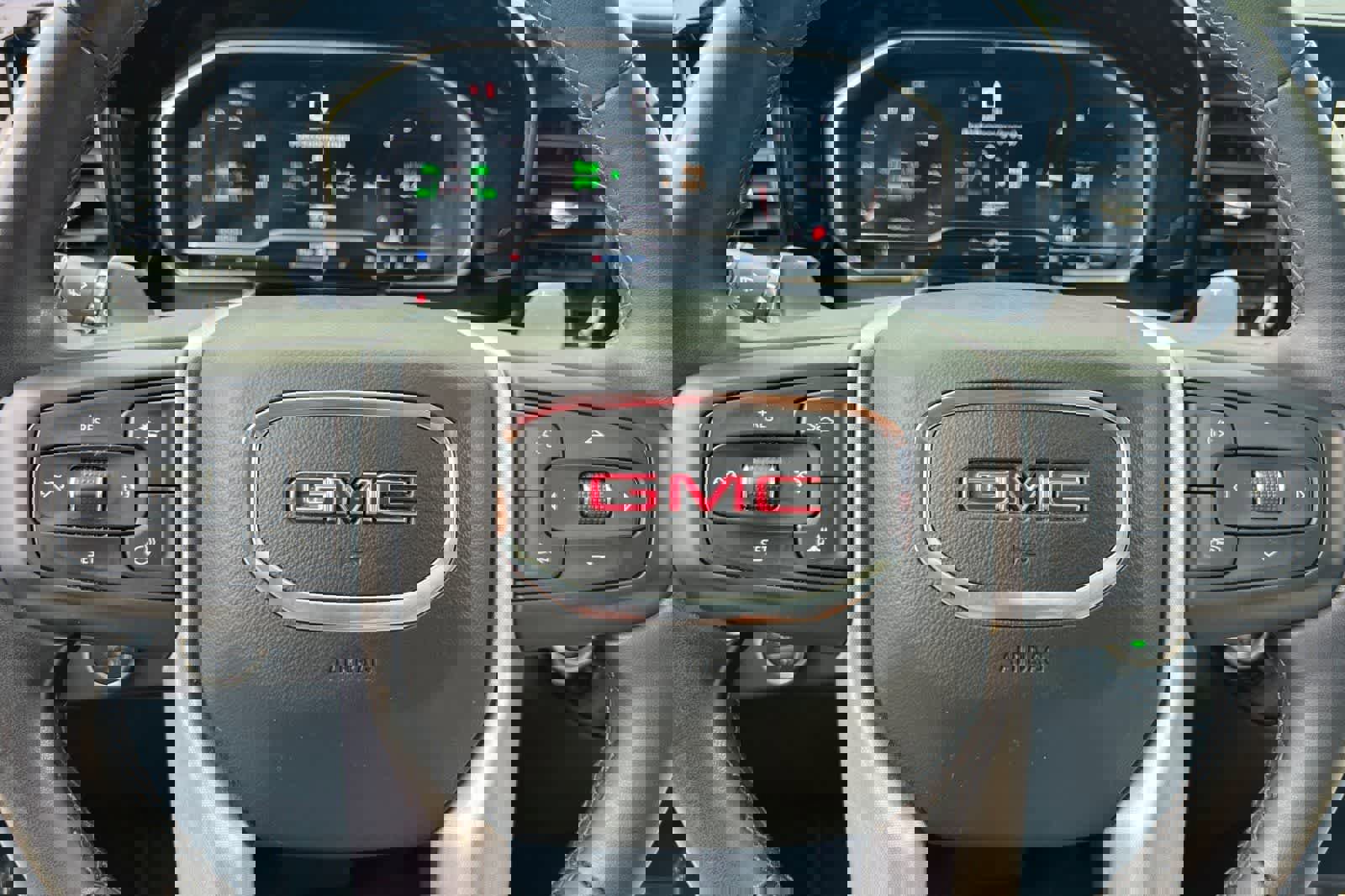 Used 2024 GMC Sierra 1500 SLT w/ SLT Premium Plus Package image 25