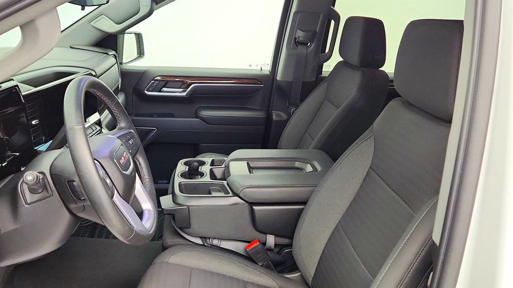 Used 2023 GMC Sierra 1500 SLE RWD image 16