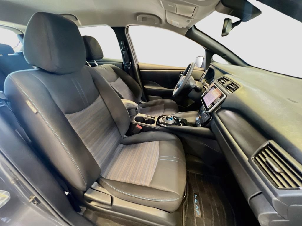 Used 2024 Nissan Leaf SV Plus FWD image 26