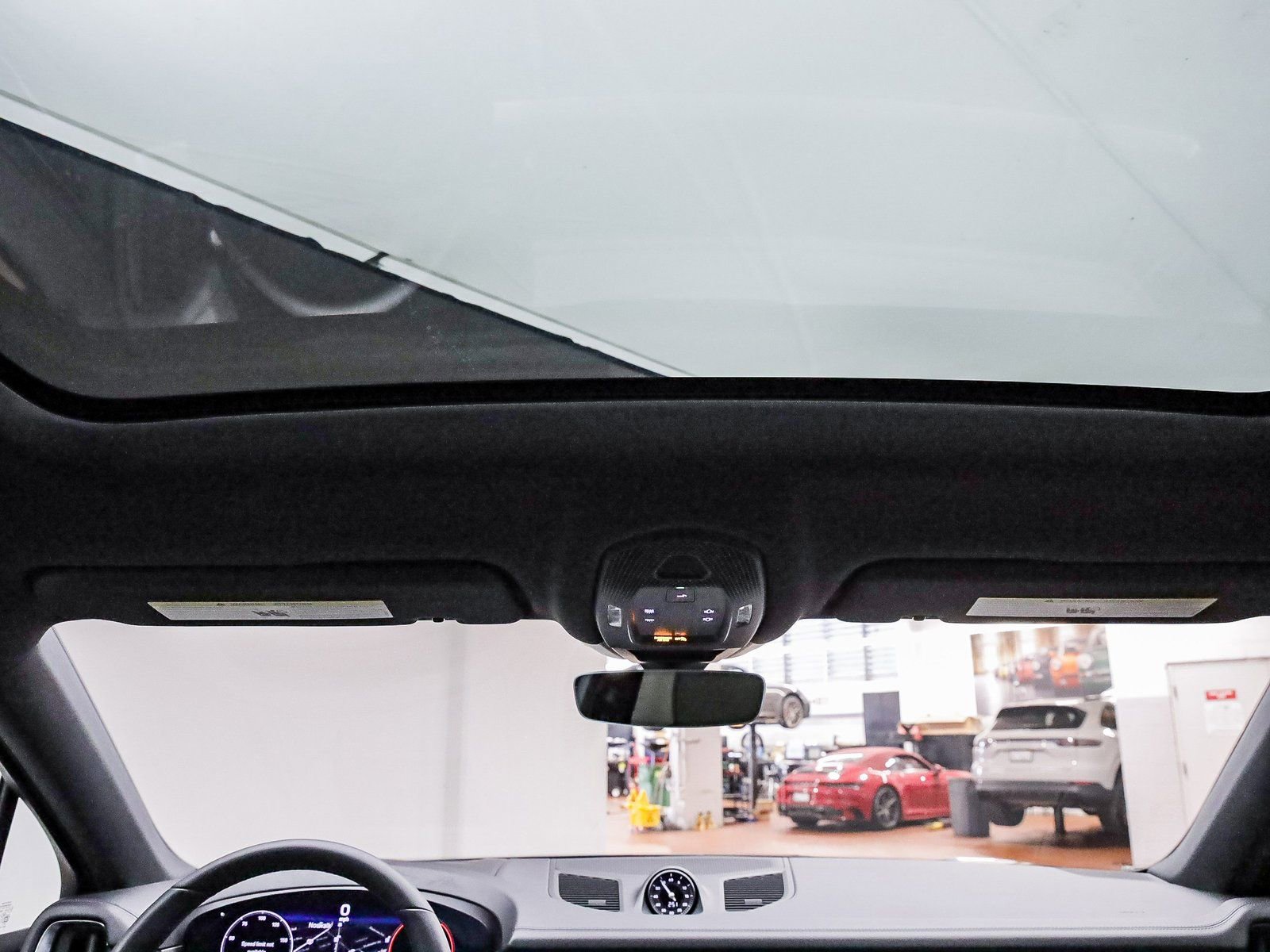 Certified 2025 Porsche Cayenne S image 20