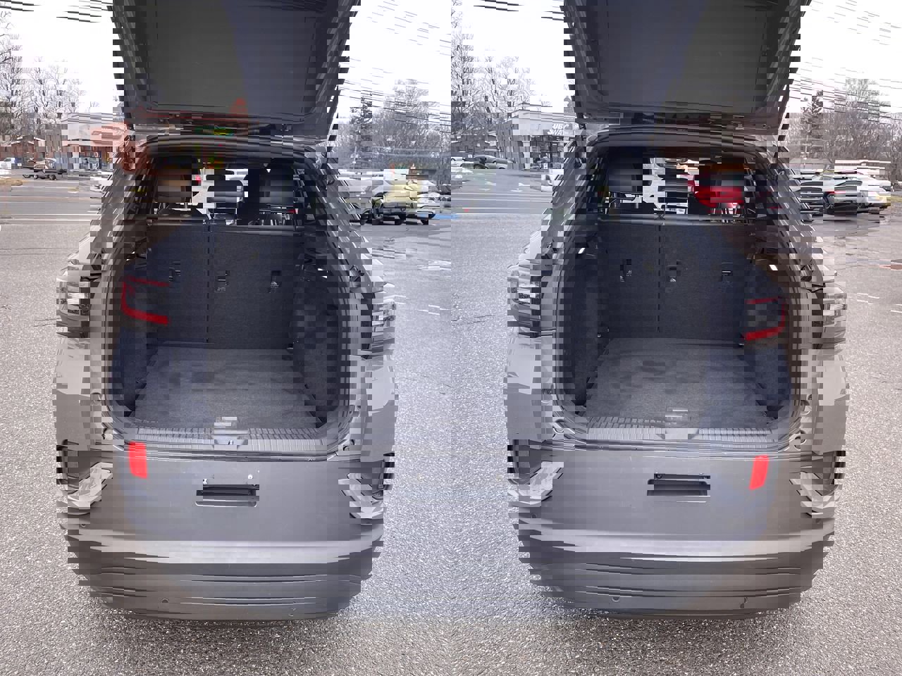 Used 2023 Volkswagen ID.4 Pro image 11