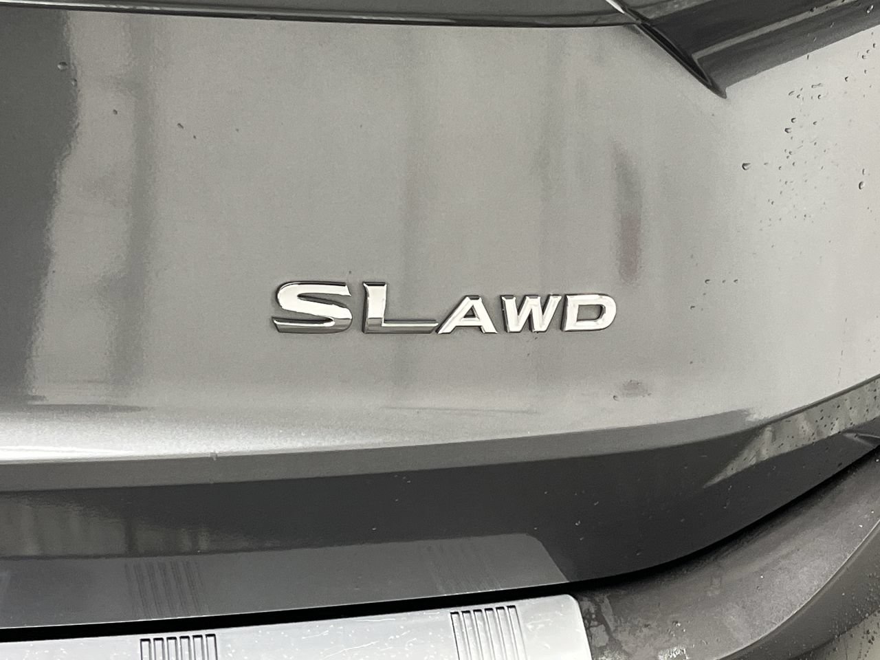 Used 2021 Nissan Rogue SL AWD/4WD image 30