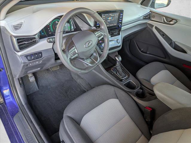 Used 2020 Hyundai Ioniq SE image 10