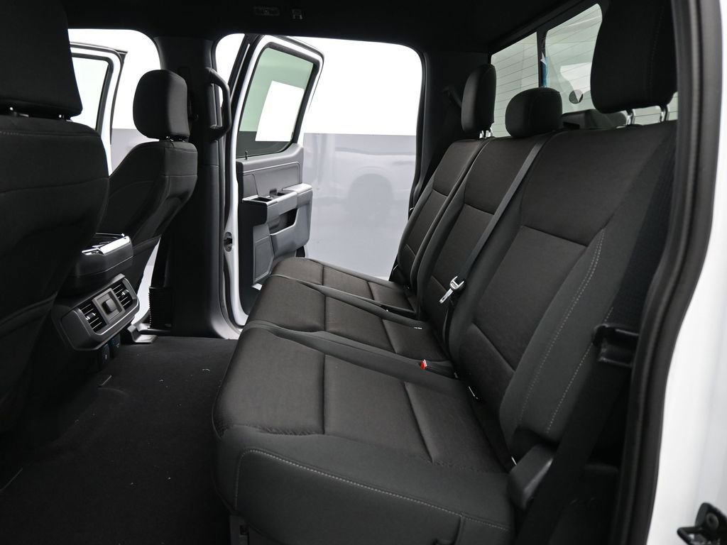 New 2025 Ford F150 XLT w/ Equipment Group 302A MID image 20