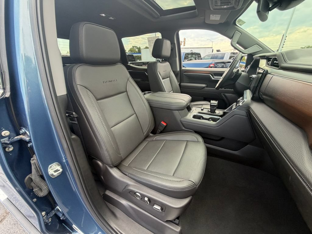 Certified 2025 GMC Sierra 1500 Denali AWD/4WD image 18