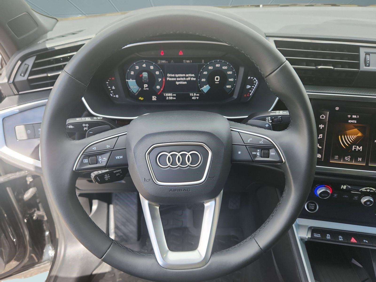 Certified 2025 Audi Q3 2.0T Premium w/ Convenience Package image 23