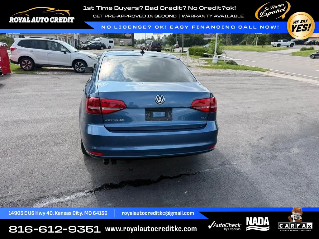Used 2015 Volkswagen Jetta TDI S FWD image 6