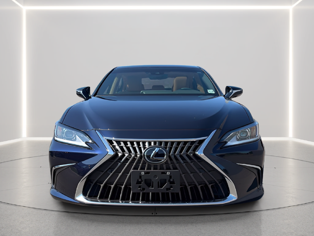Used 2024 Lexus ES 350 w/ Premium Package FWD image 2