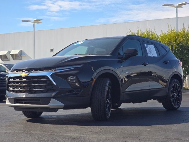 Certified 2024 Chevrolet Blazer LT w/ Convenience Package AWD/4WD image 11