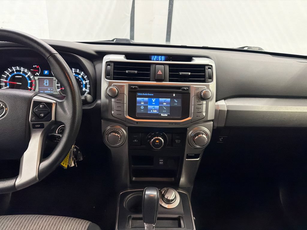 Used 2019 Toyota 4Runner SR5 AWD/4WD image 28