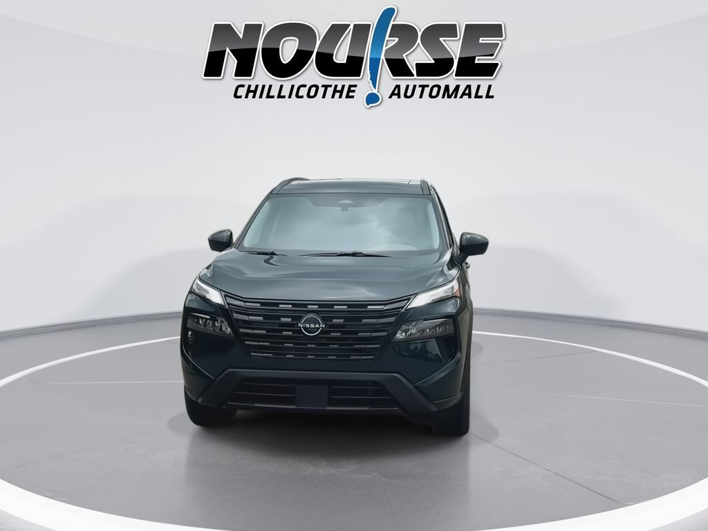 New 2026 Nissan Rogue Dark Armor AWD/4WD image 3