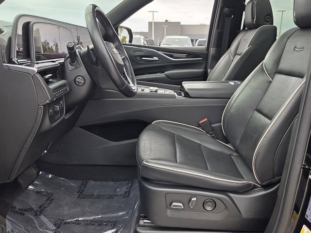 Used 2022 Cadillac Escalade ESV Sport w/ Touring Package AWD/4WD image 12