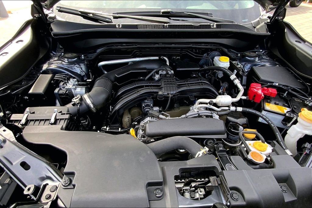 Certified 2025 Subaru Forester Limited image 28
