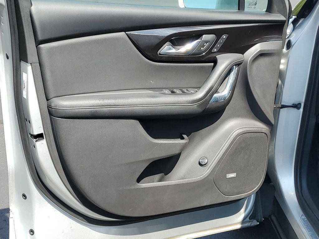 Used 2019 Chevrolet Blazer Premier w/ Sun and Wheels Package AWD/4WD image 23
