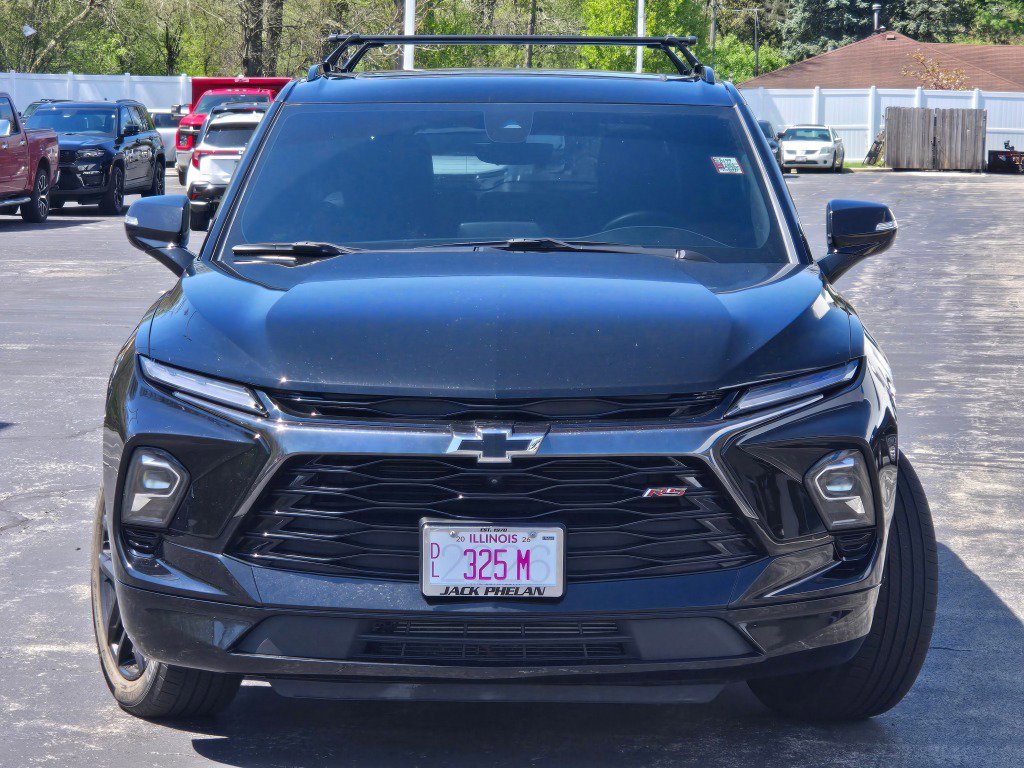 Certified 2023 Chevrolet Blazer RS w/ Driver Confidence II Package AWD/4WD image 3