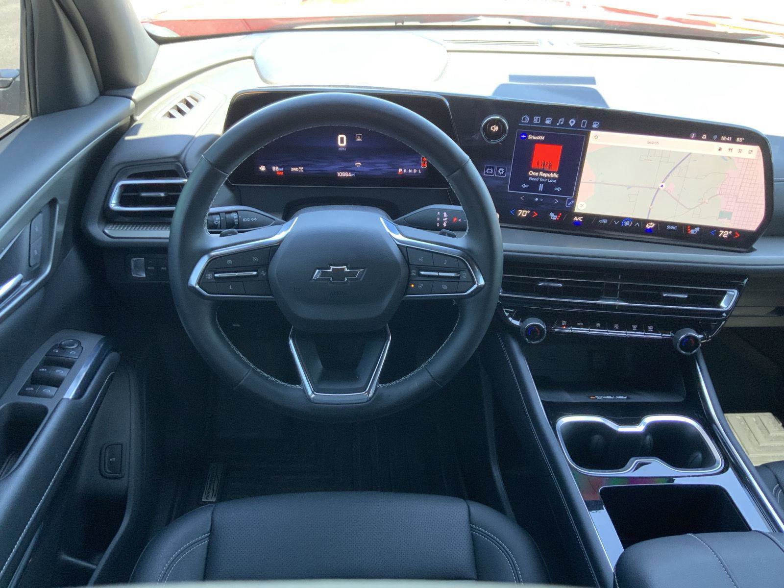 Used 2025 Chevrolet Traverse LT w/ Midnight/Sport Edition AWD/4WD image 30