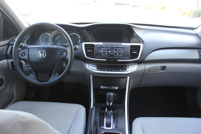 Used 2015 Honda Accord LX image 16