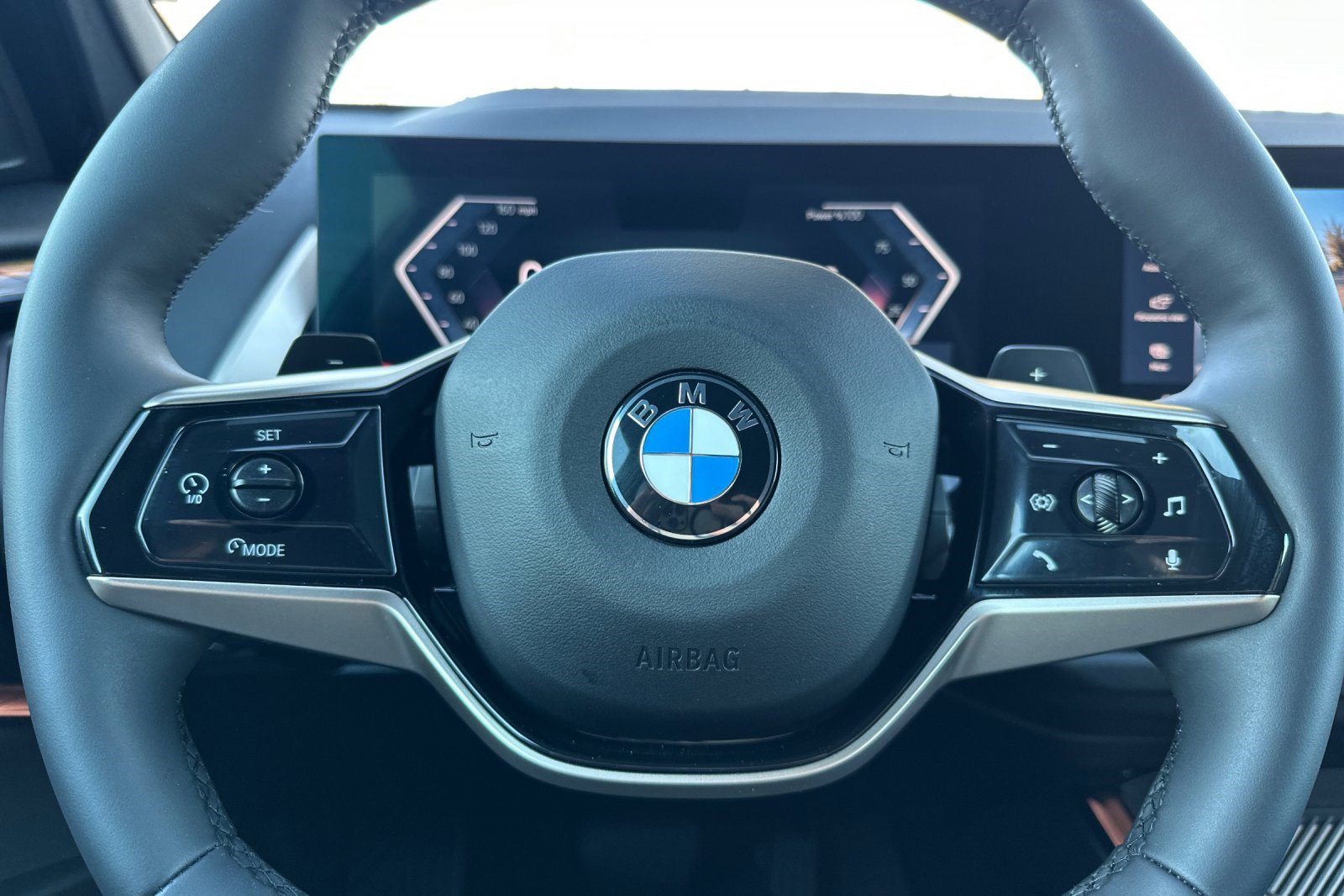 Used 2025 BMW X3 xDrive30i w/ Premium Package image 29