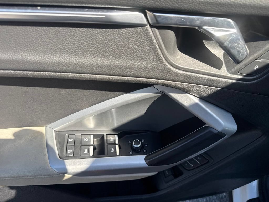 Used 2022 Audi Q3 2.0T Premium Plus AWD/4WD image 32