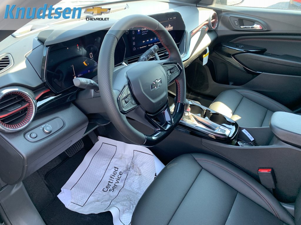 New 2026 Chevrolet Trax RS w/ Driver Confidence Package FWD image 19