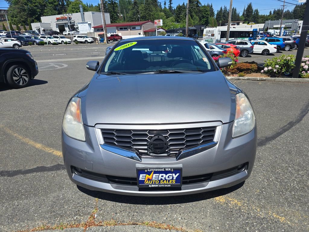 Used 2009 Nissan Altima 3.5 SE w/ Premium Pkg FWD image 2