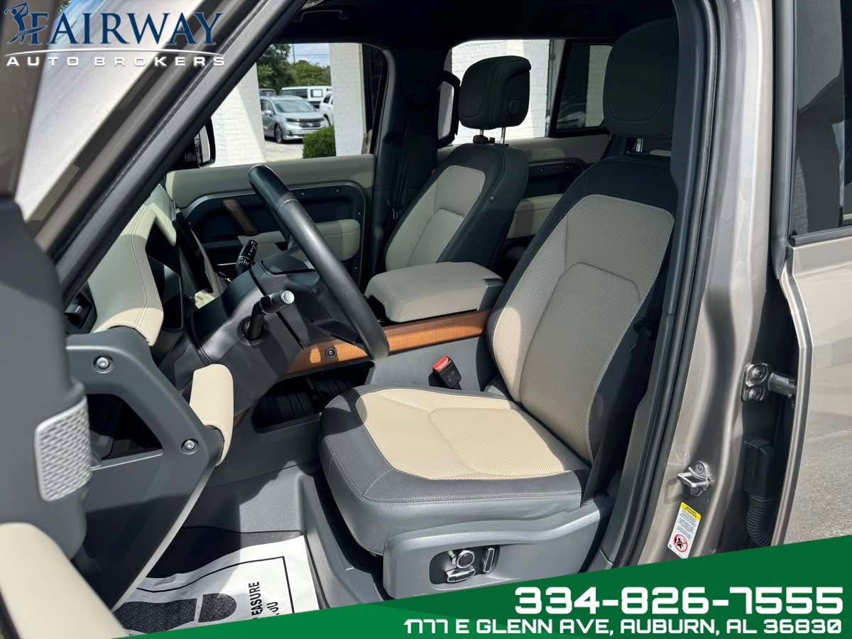 Used 2023 Land Rover Defender 130 X image 10