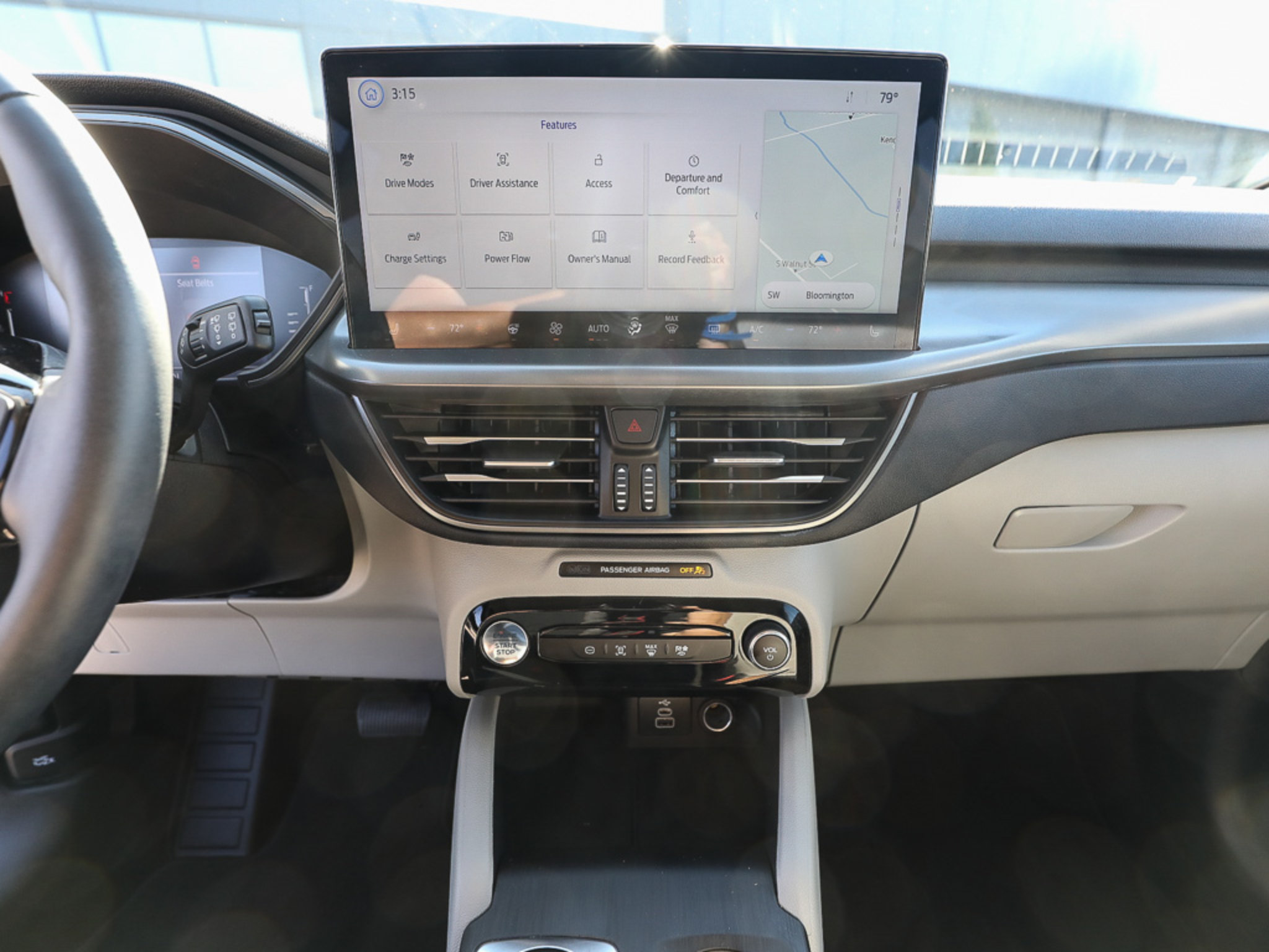 Used 2024 Ford Escape SE FWD image 16