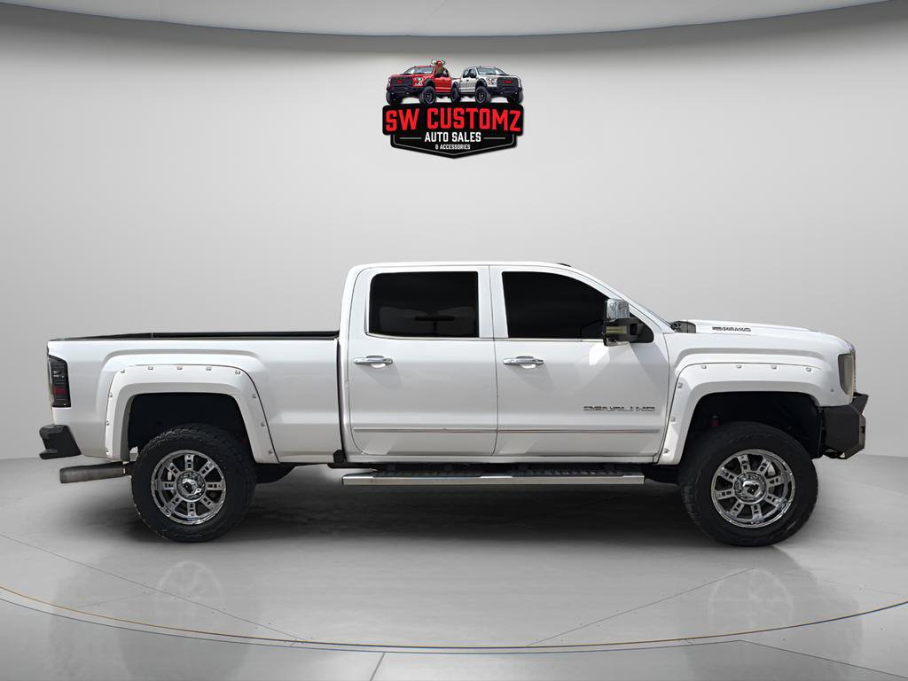 Used 2019 GMC Sierra 2500 Denali w/ Duramax Plus Package image 8