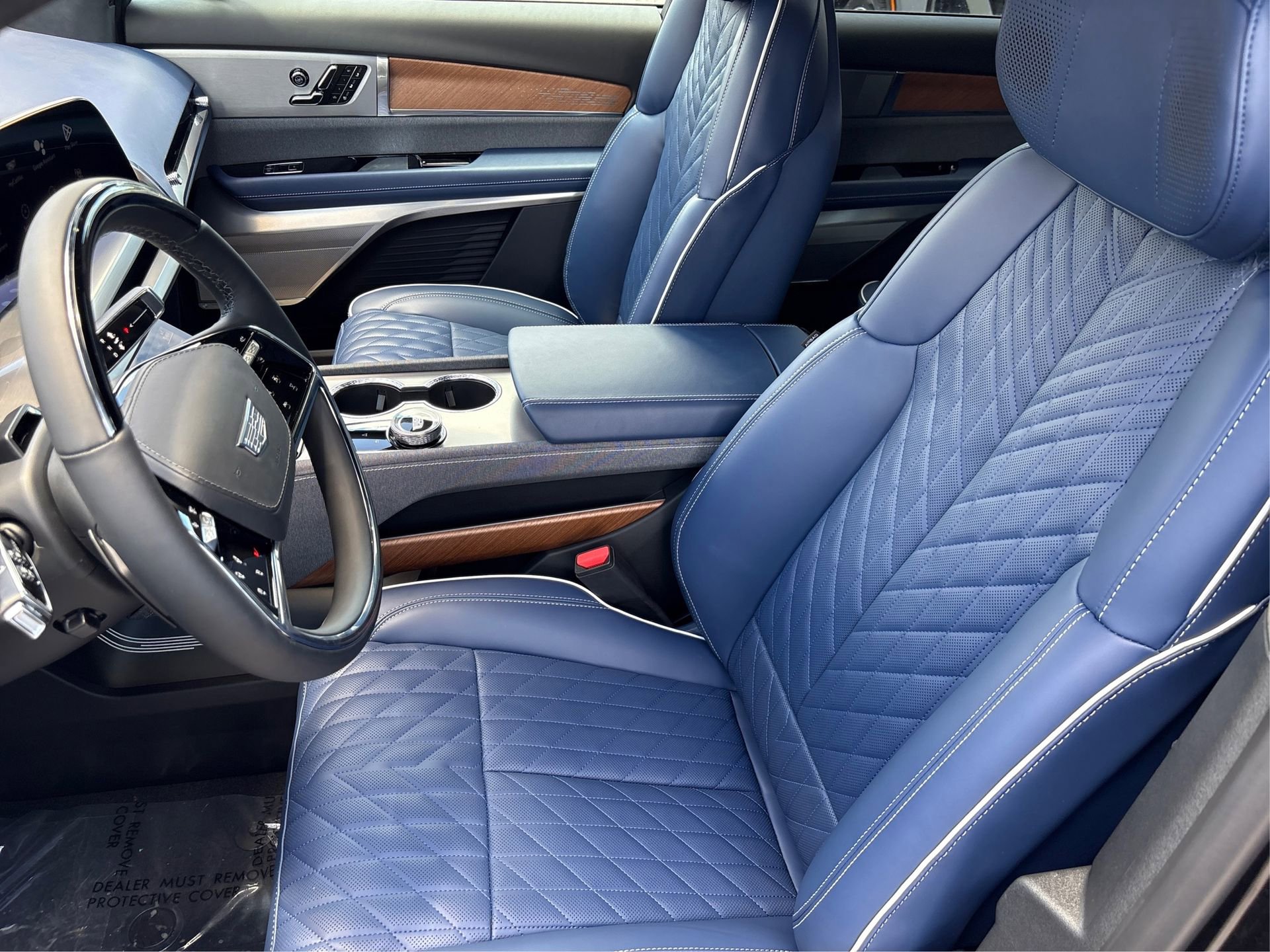 New 2026 Cadillac Vistiq Premium Luxury image 9