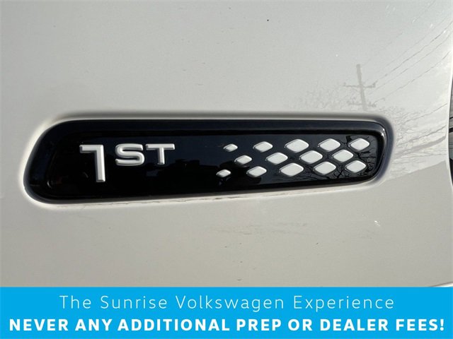 New 2025 Volkswagen ID. Buzz 1st Edition image 38