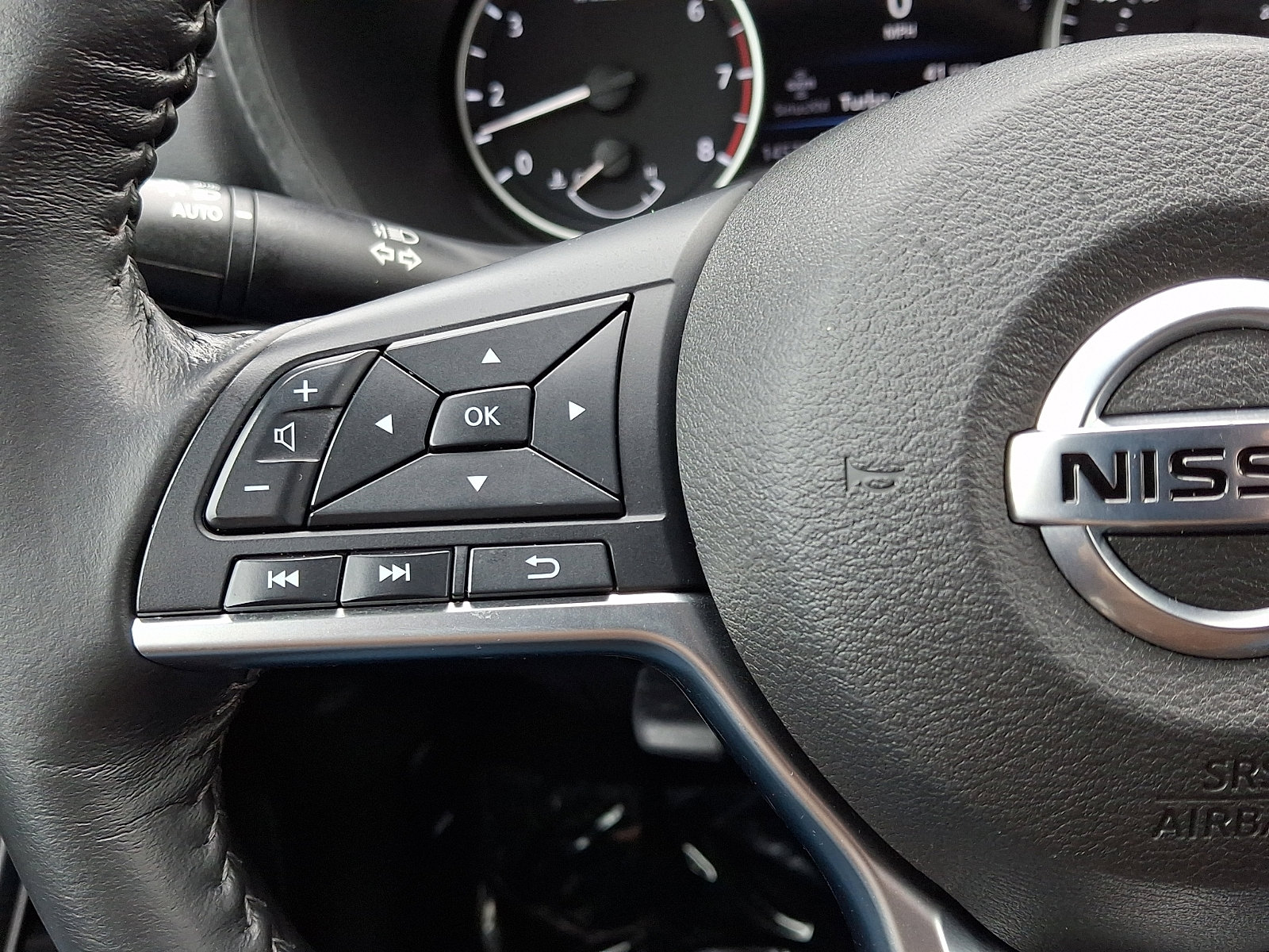 Used 2021 Nissan Sentra SV image 20