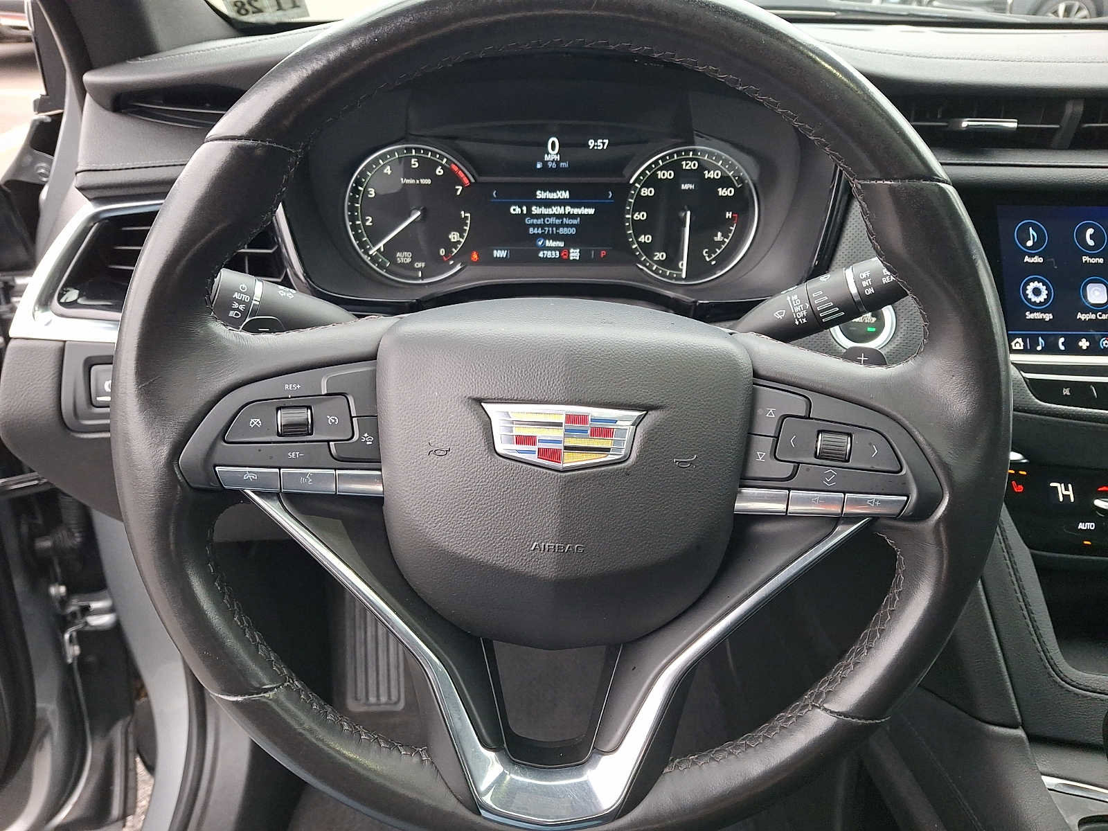 Used 2023 Cadillac XT6 Luxury image 22