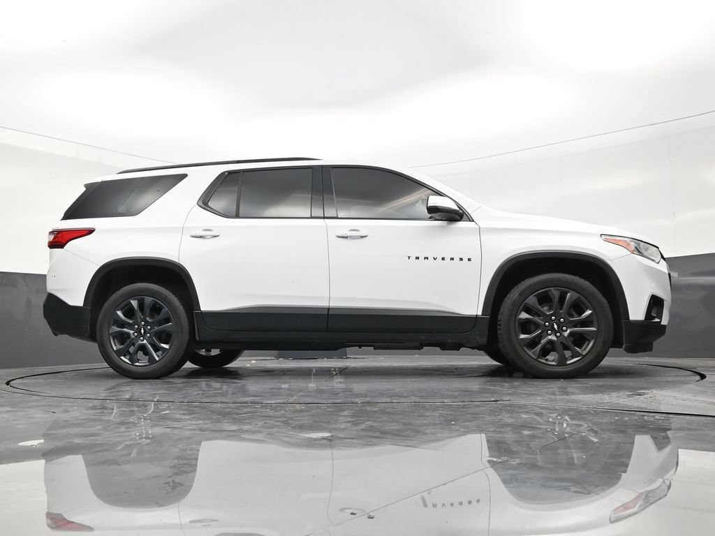 Used 2021 Chevrolet Traverse RS FWD image 26