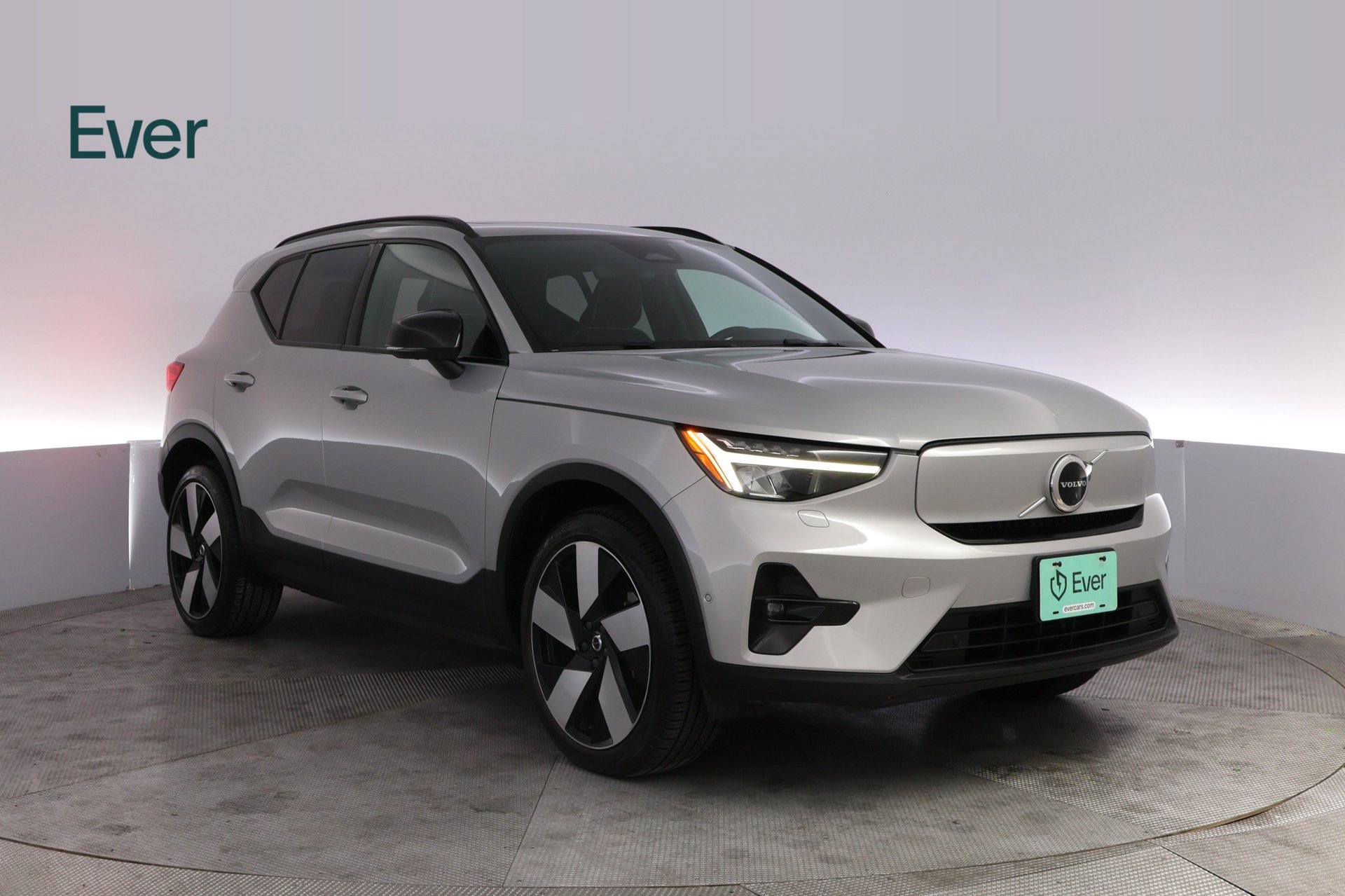 Used 2023 Volvo XC40 Recharge Ultimate AWD/4WD image 13