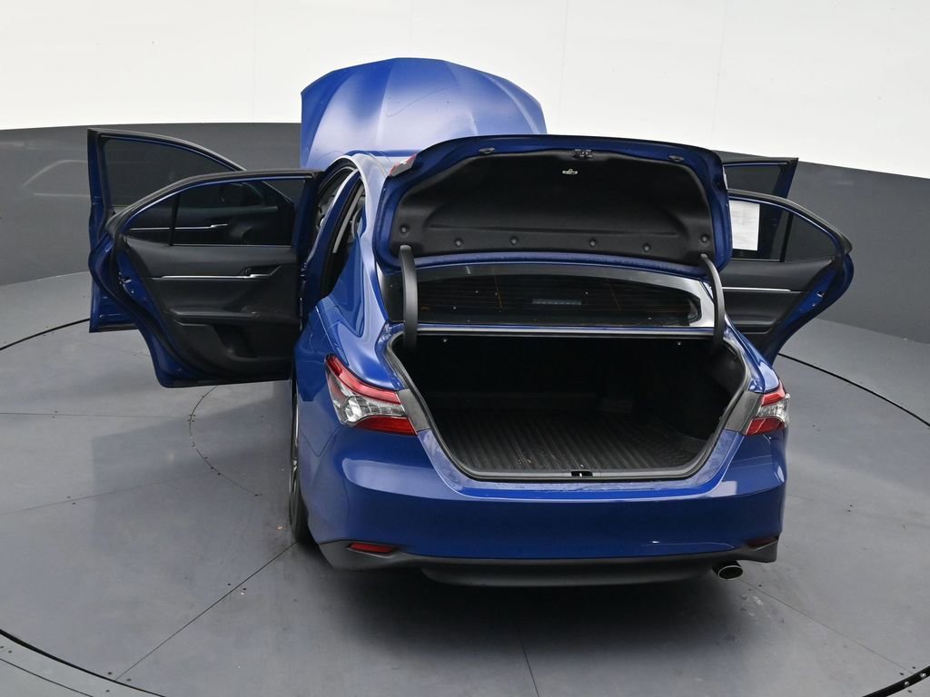 Used 2024 Toyota Camry XLE image 33