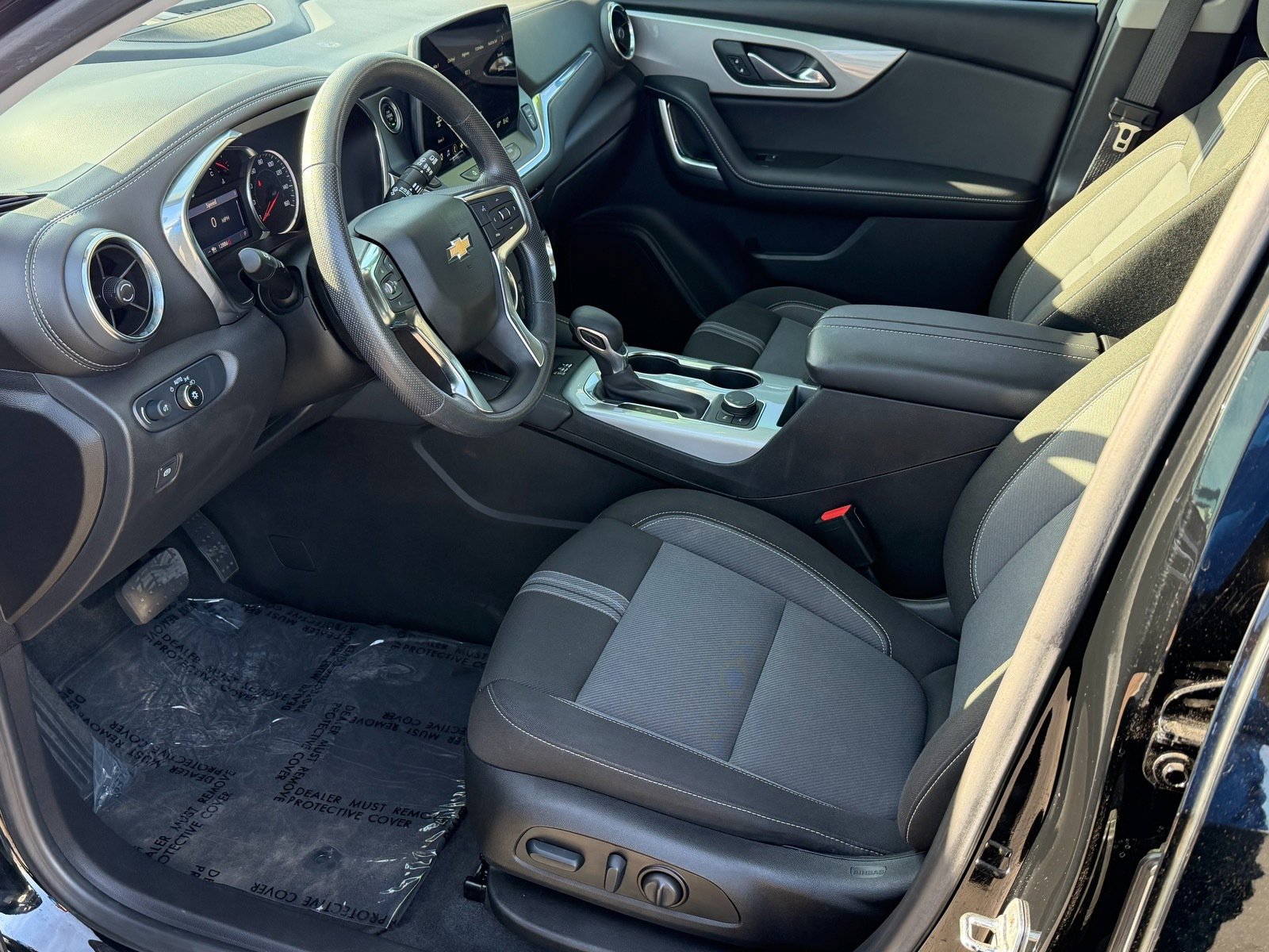 Used 2024 Chevrolet Blazer LT w/ Convenience Package image 15