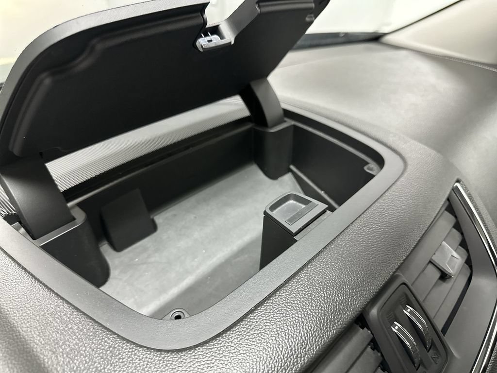 Used 2016 GMC Acadia SLT w/ Open Road Package AWD/4WD image 51