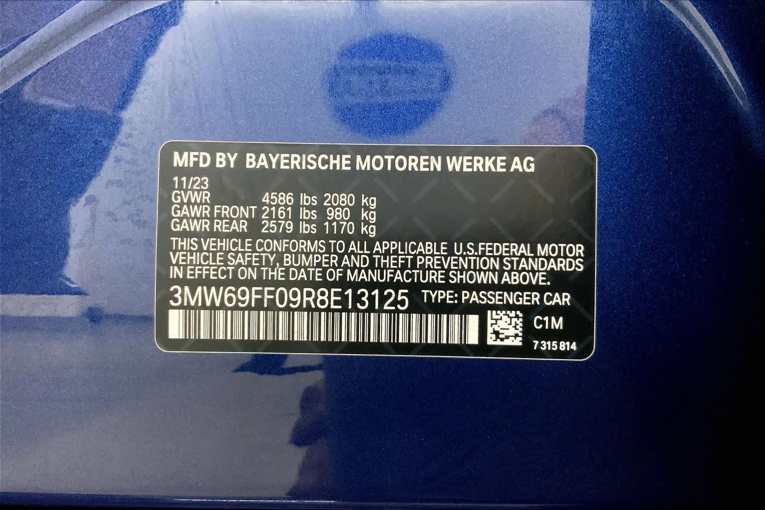 Used 2024 BMW 330i Sedan w/ Convenience Package RWD image 36