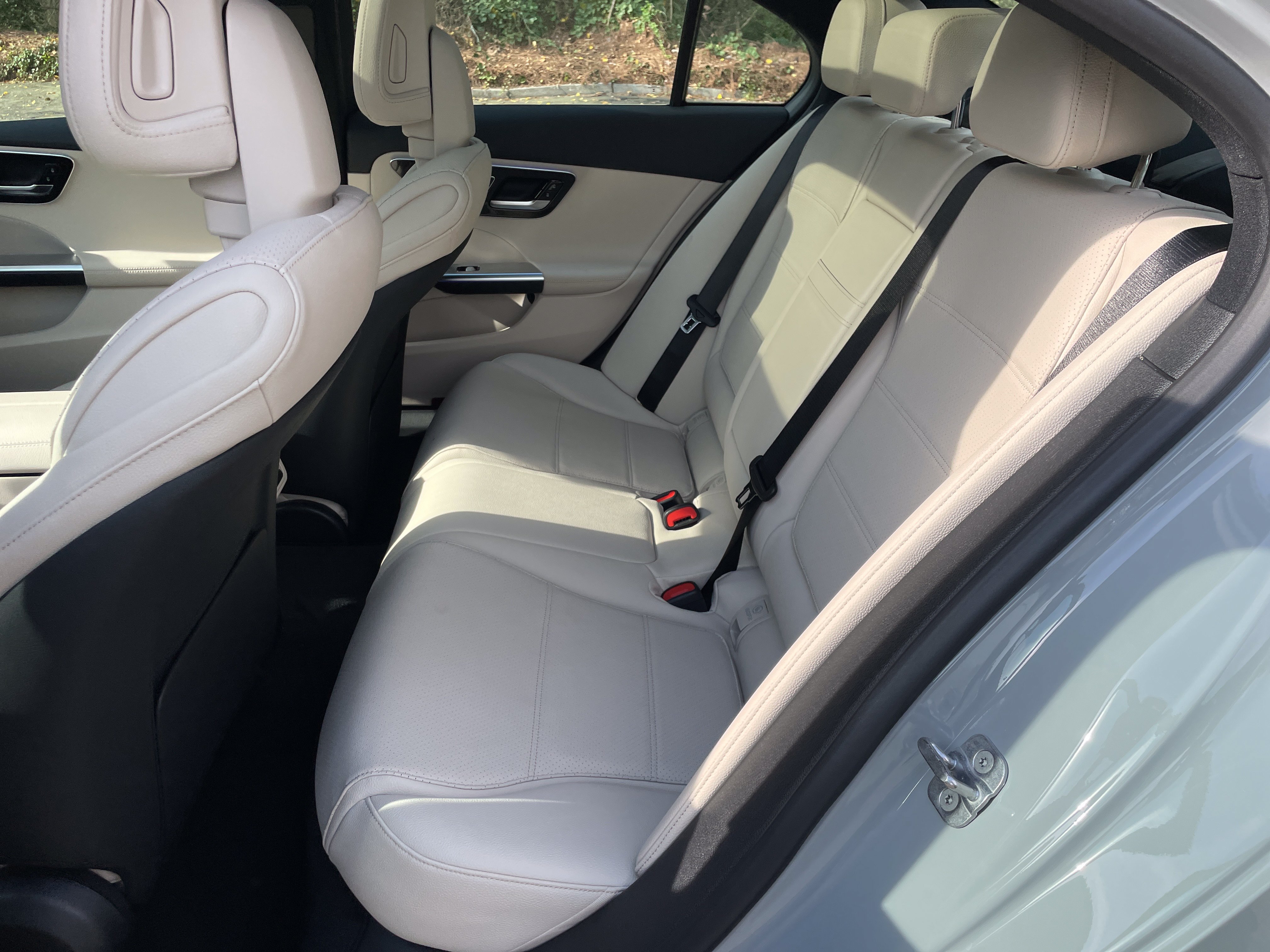 New 2026 Mercedes-Benz C 300 Sedan image 37