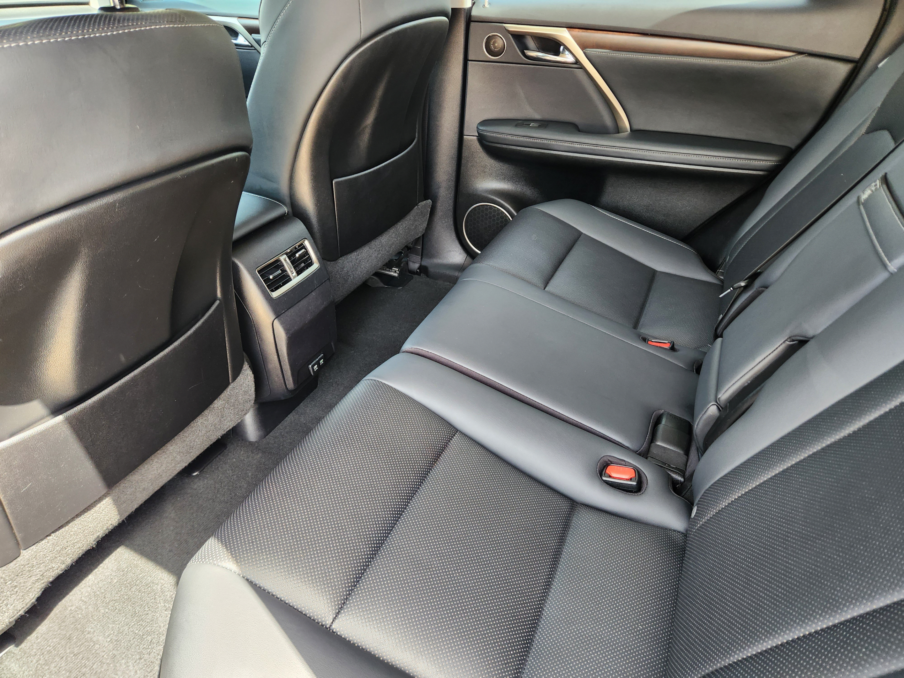 Certified 2022 Lexus RX 450h AWD w/ Premium Package image 31