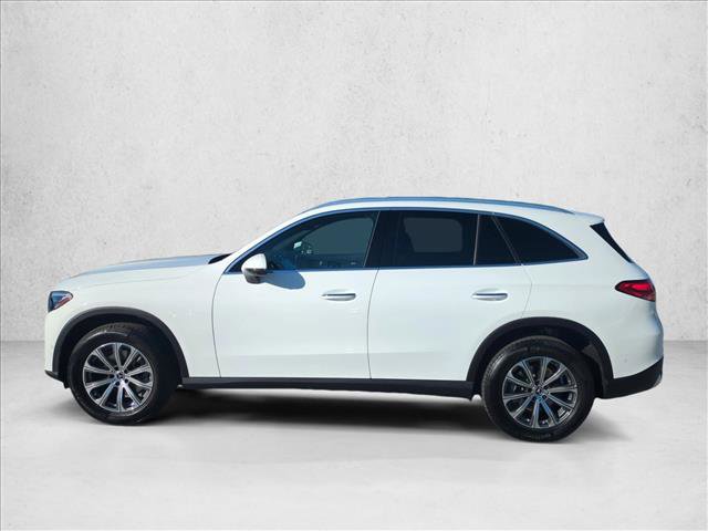 Used 2025 Mercedes-Benz GLC 300 image 9