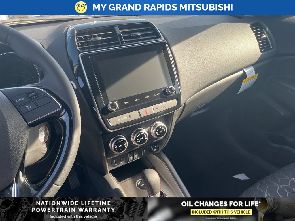 New 2026 Mitsubishi Outlander Sport LE AWD/4WD image 18