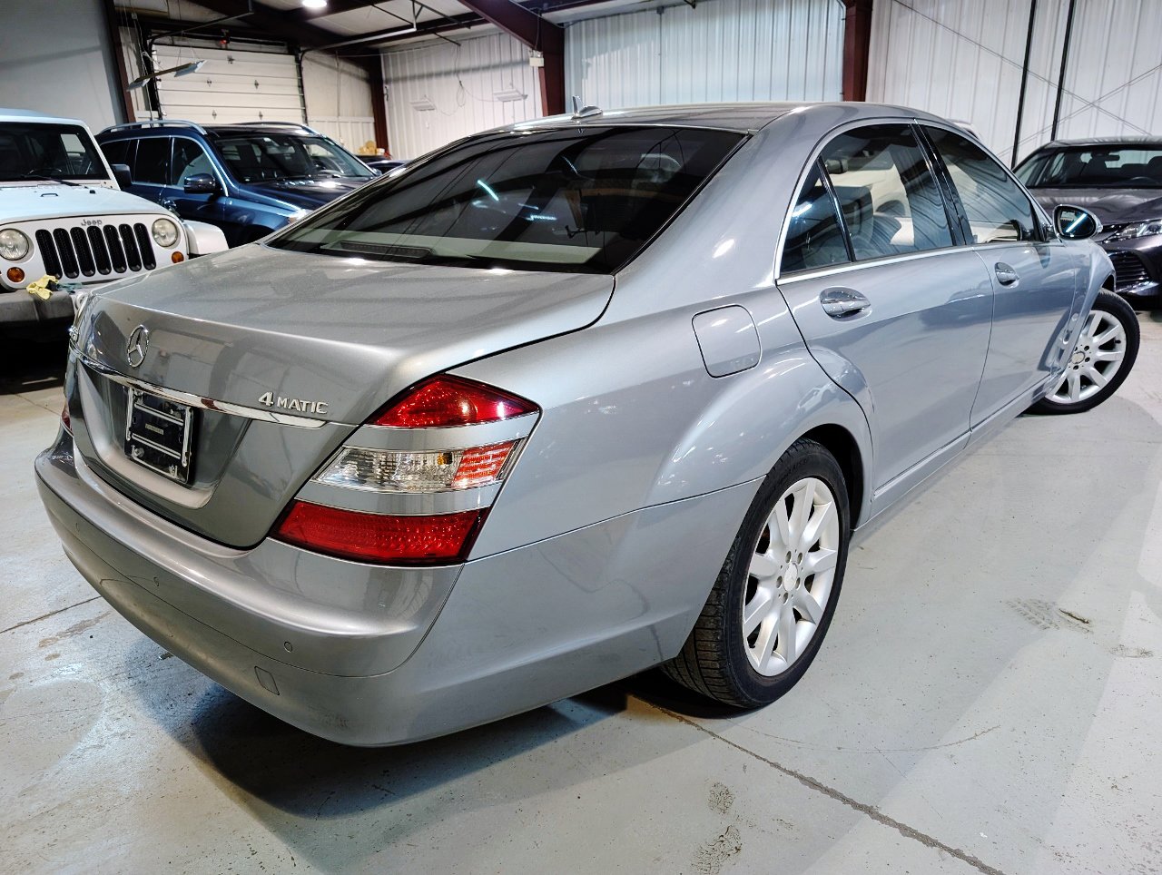 Used 2008 Mercedes-Benz S 550 4MATIC image 10