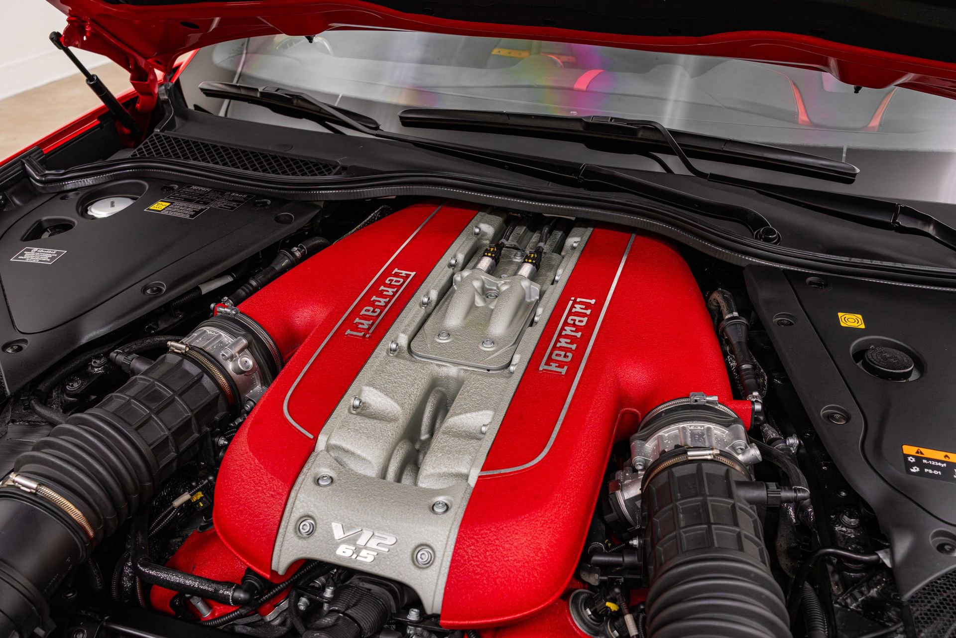 Certified 2020 Ferrari 812 Superfast RWD image 42