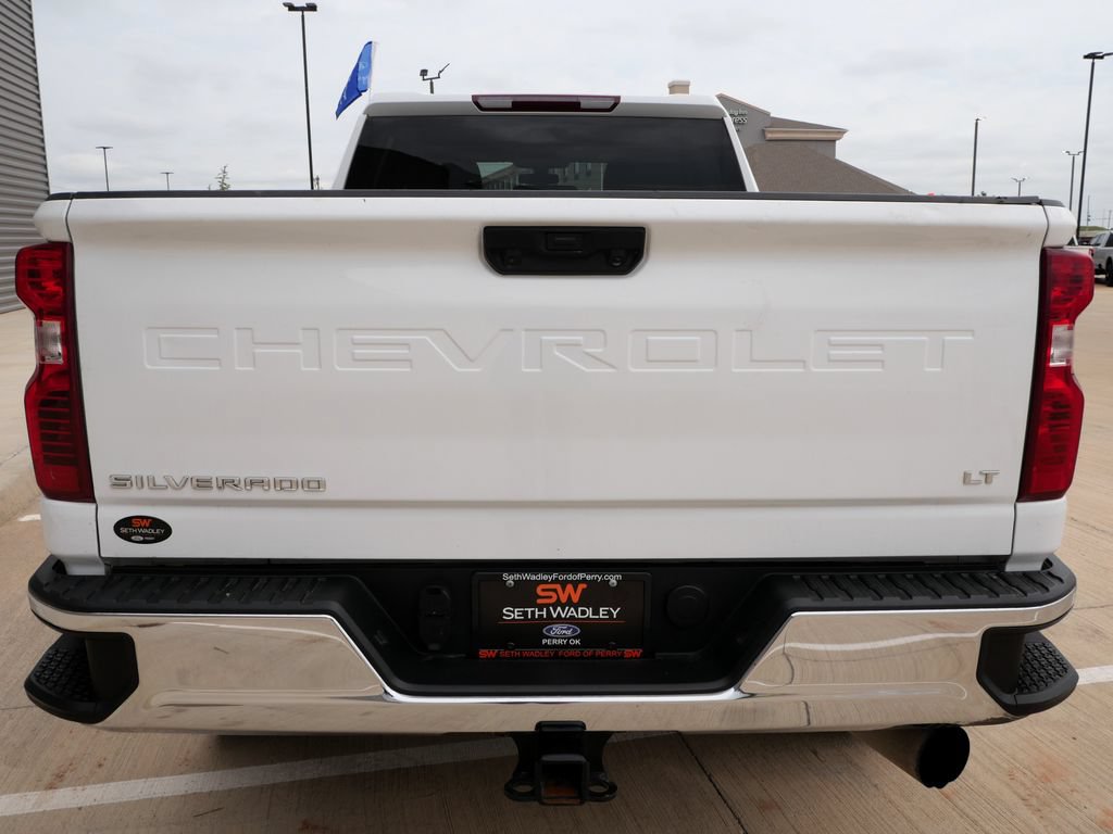 Used 2023 Chevrolet Silverado 2500 LT w/ Convenience Package AWD/4WD image 5