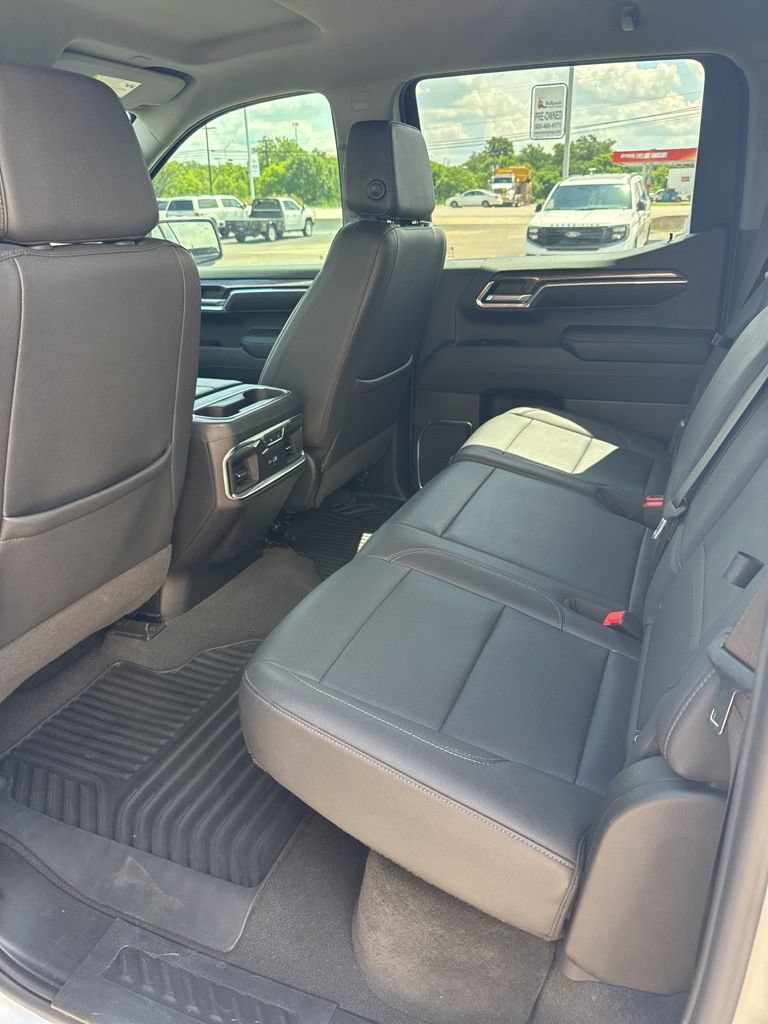 Used 2024 Chevrolet Silverado 1500 LTZ w/ LTZ Convenience Package II AWD/4WD image 5