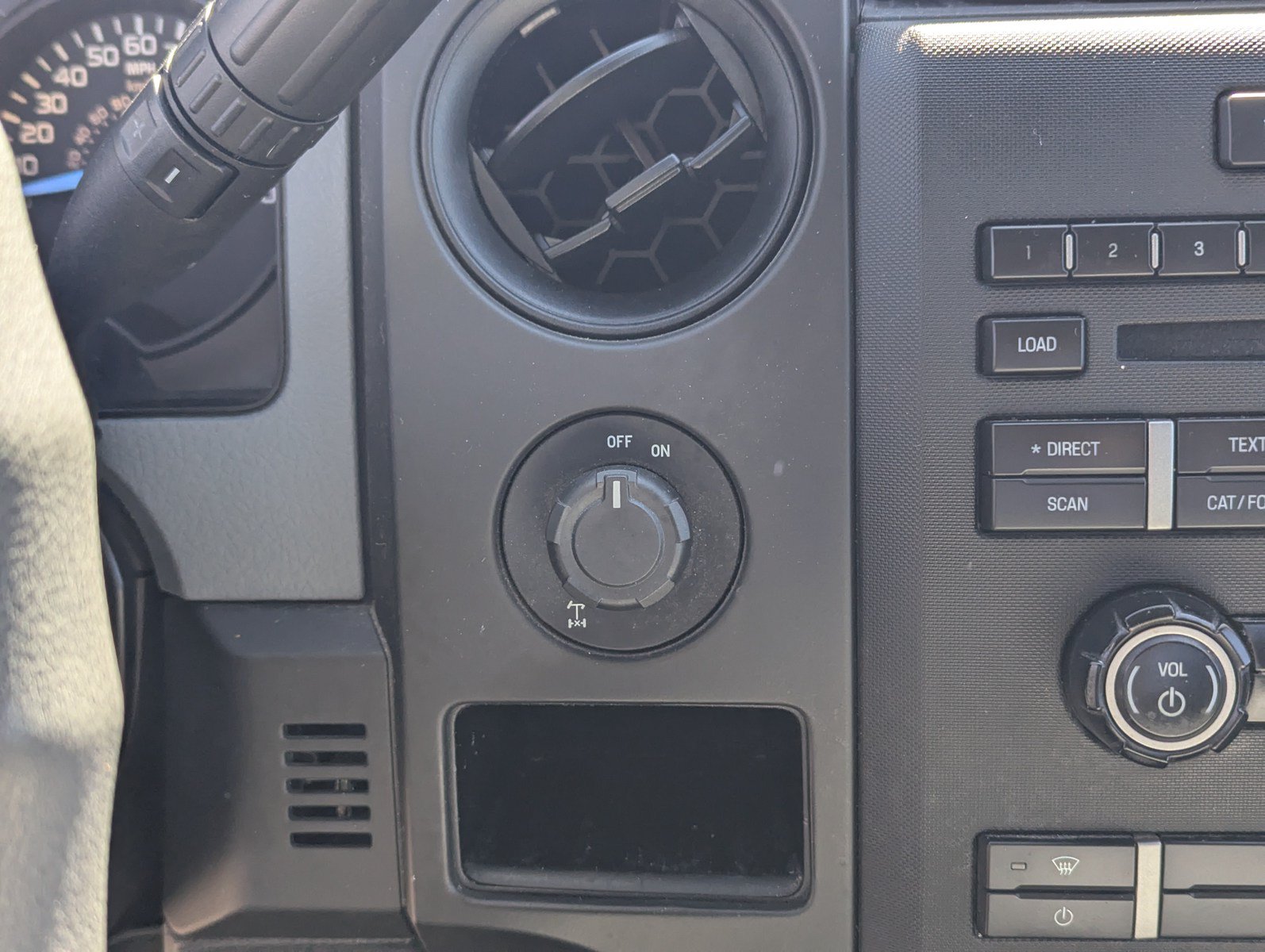 Used 2013 Ford F150 STX w/ Mid Equipment Group RWD image 12