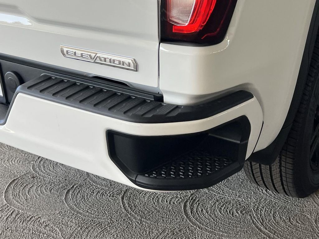 New 2026 GMC Sierra 1500 Elevation image 30